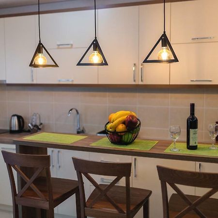 Apartmani Tref Petrovac Εξωτερικό φωτογραφία