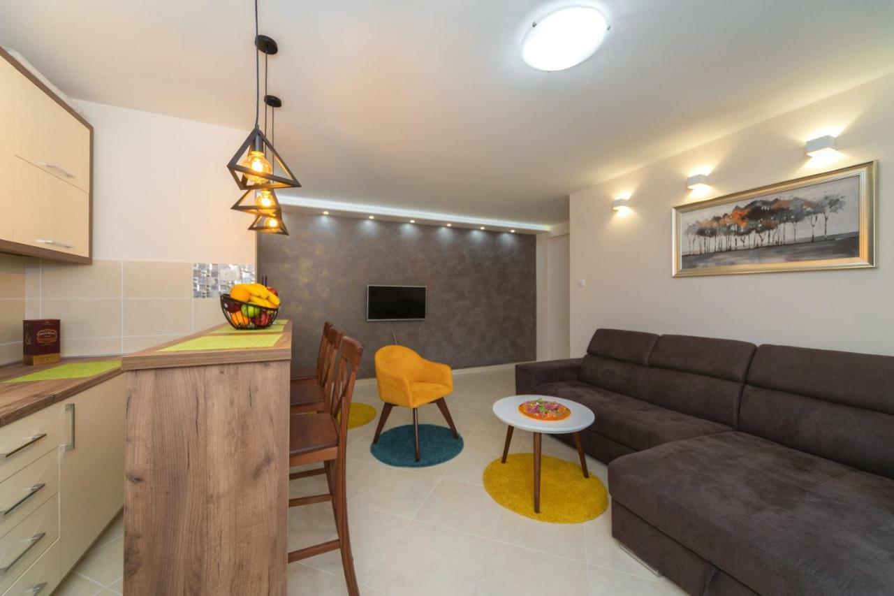 Apartmani Tref Petrovac Εξωτερικό φωτογραφία