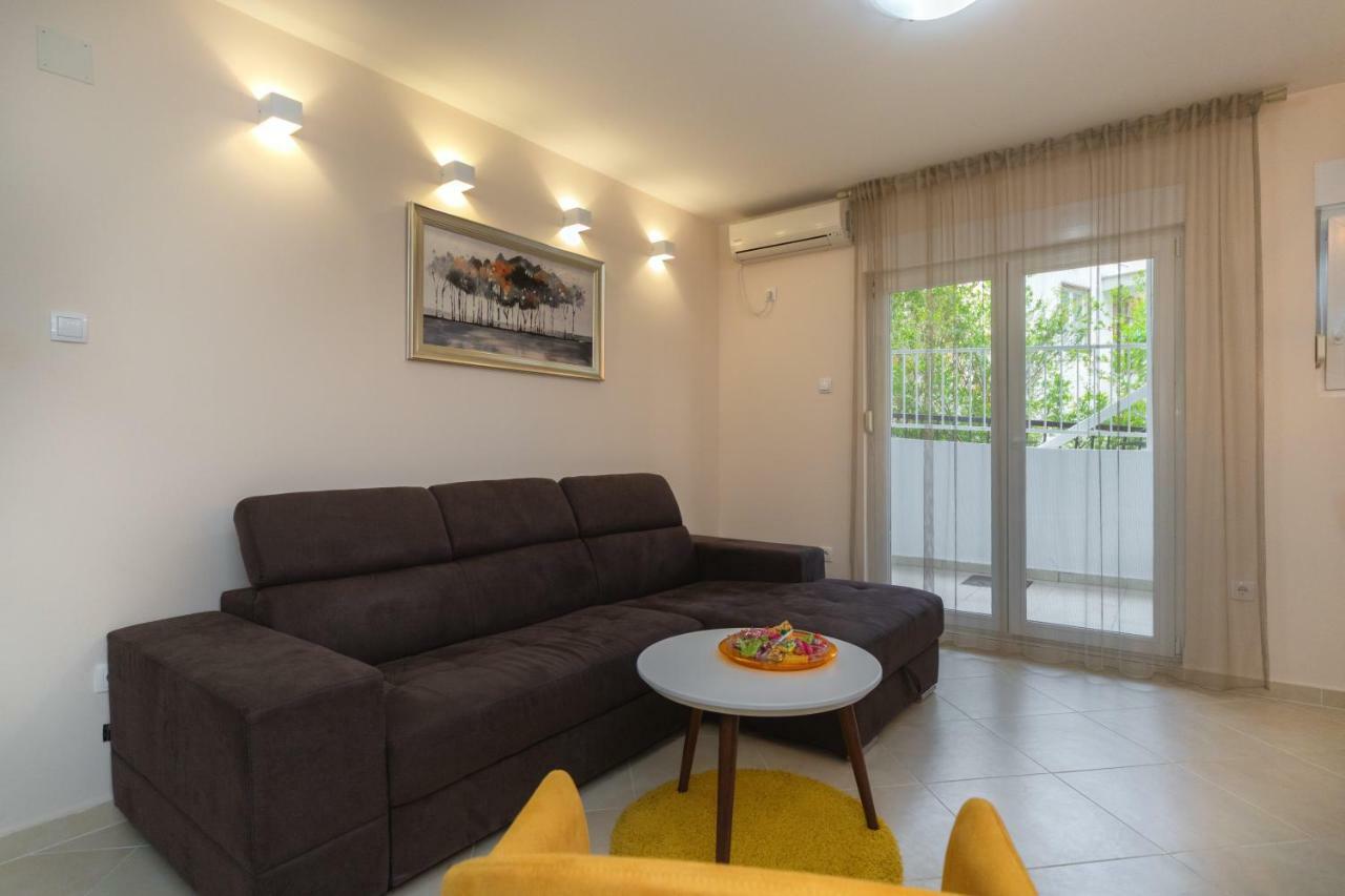 Apartmani Tref Petrovac Εξωτερικό φωτογραφία