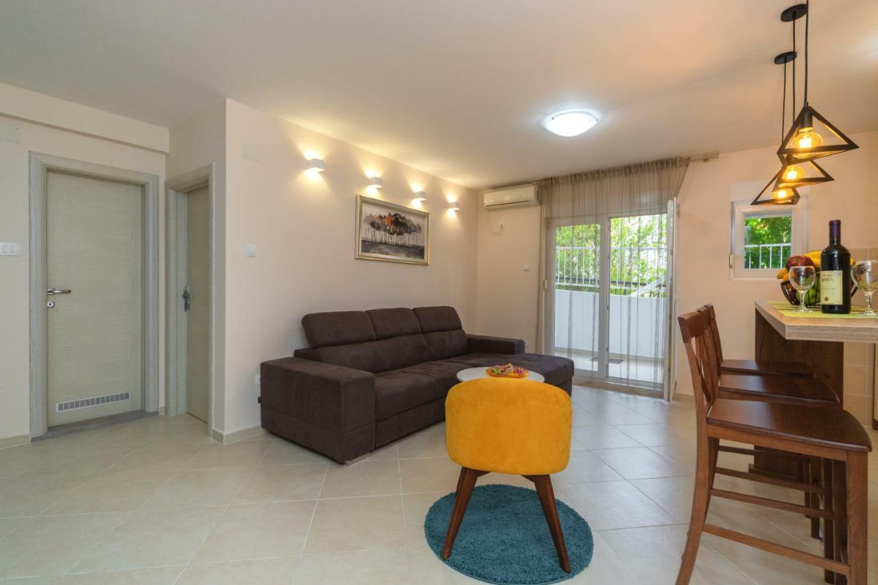 Apartmani Tref Petrovac Εξωτερικό φωτογραφία